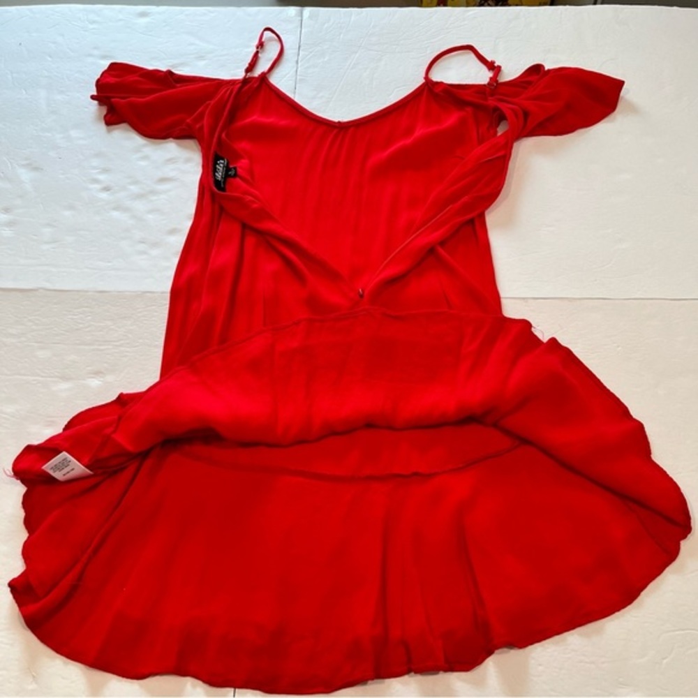 💃🏻Lulus Red Ruffled Up Cold Shoulder Backless Mini Dress‎ - Picture 8 of 13